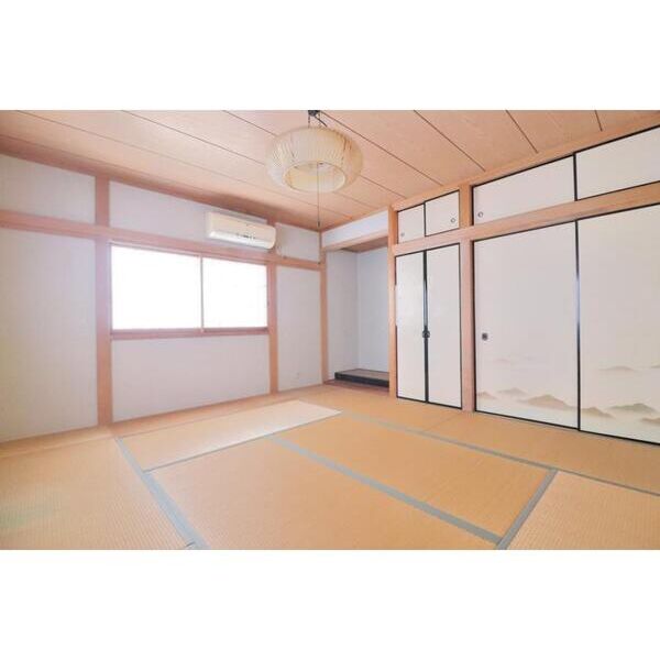 千葉市若葉区みつわ台5丁目賃貸101号室 リビング