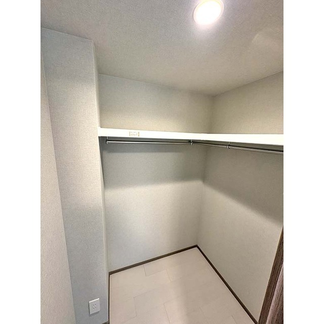 Skuld江東牡丹302号室 同建物別部屋の参考画像