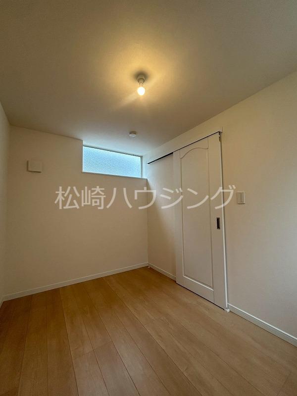 上高田2丁目11戸建 寝室