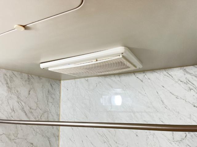 クリフ・リーベル壱番館205号室 浴室乾燥機