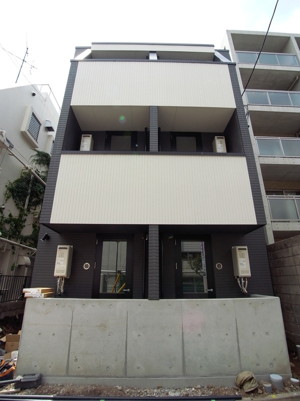 フルーレ早稲田鶴巻町2階 外観