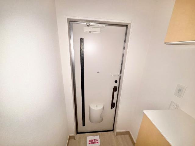 ローズ　ジャルダン 玄関