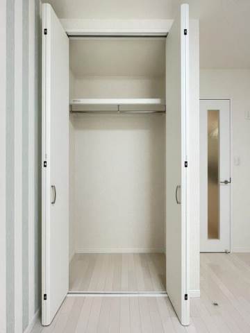 リーヴァレジデンス1階 収納