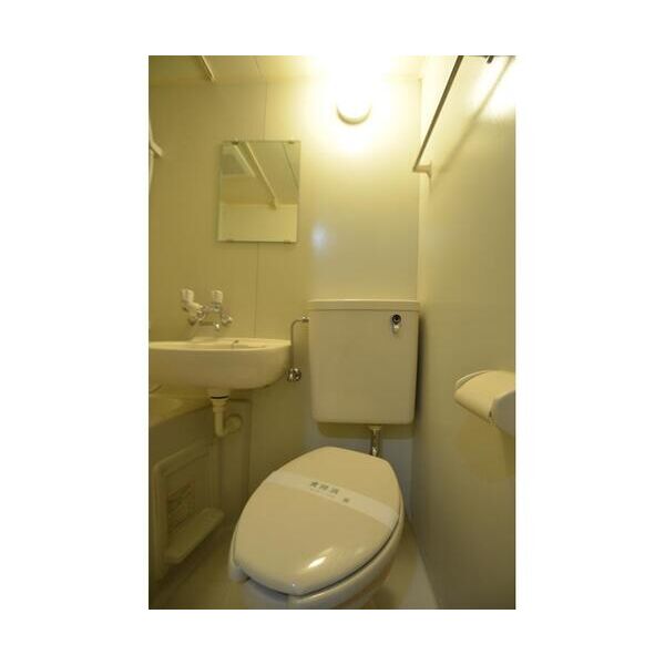 エトーレ武蔵関402号室 トイレ