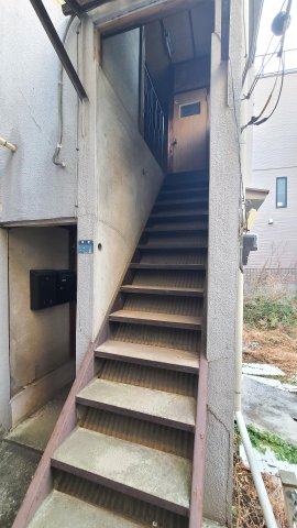 小松レジデンス202号室 内観