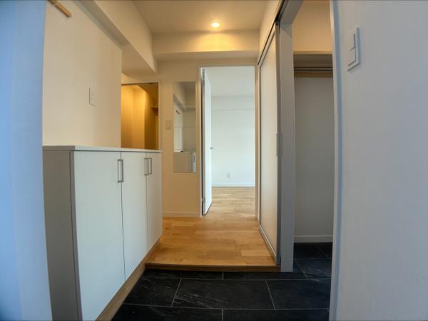 ＥＶＥＲＴＯＷ　Ｃｏｌｏｒｅ　ＳＥＮＧＥＮＤＡＩ1階 玄関