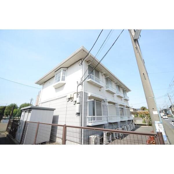 ピースフルウエスト201号室 外観