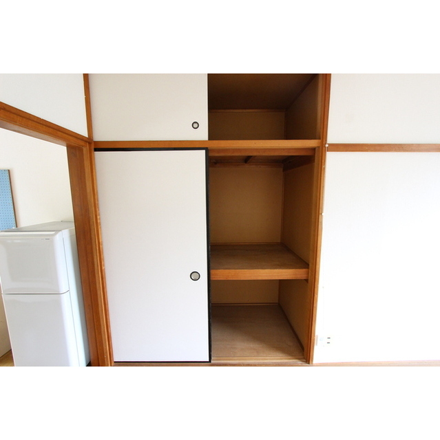 今井ハイツＢ棟 内観