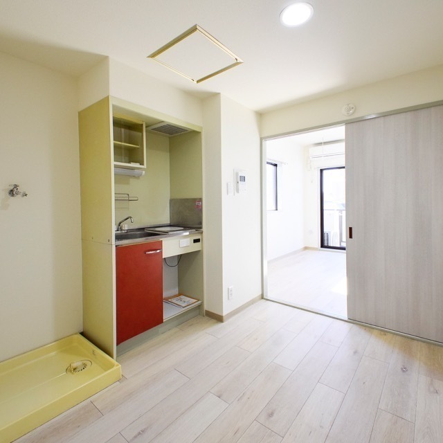 フローラル千歳台2階 同建物別部屋の参考画像