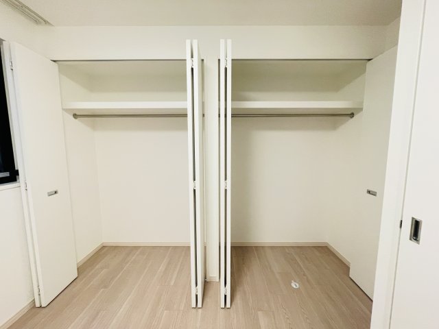 SYFORME NEXT IKEBUKURO WEST205号室 収納