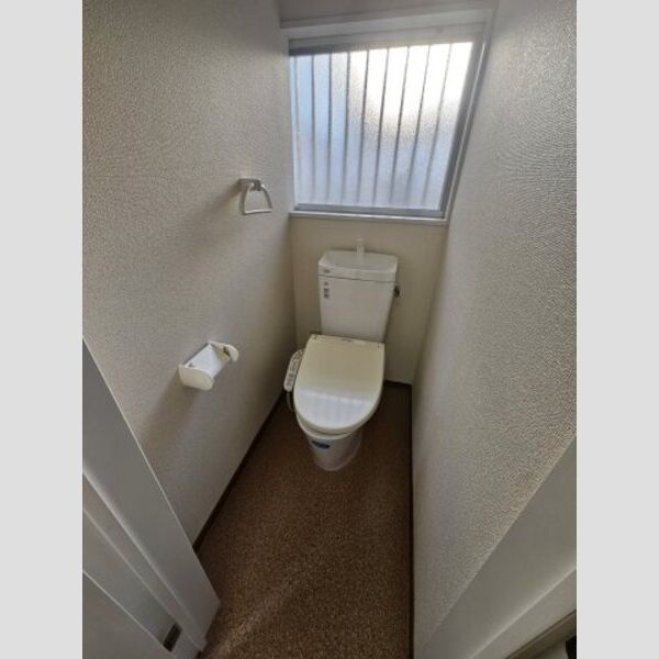 Y art105号室 トイレ