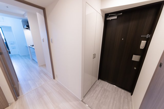 プラウドフラット文京千駄木 玄関