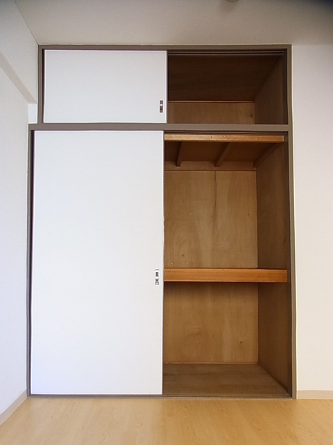 エクセル秋山 収納