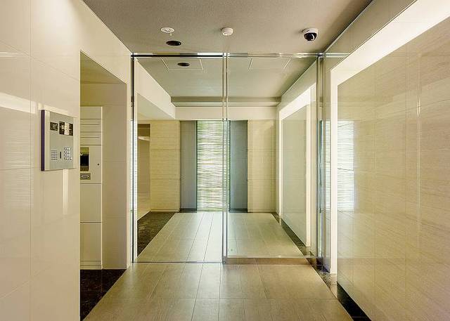 ガーラ・アヴェニュー武蔵小杉1階 オートロックや防犯カメラ完備！