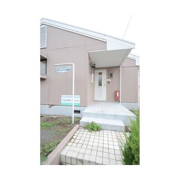 グランドール・深大 エントランス