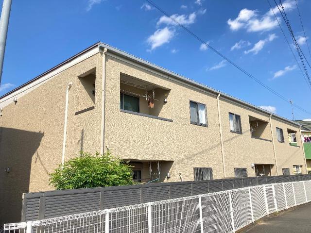 プレシャス 外観写真（昼）