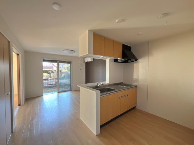 アモーレ　シンフォニア リビング