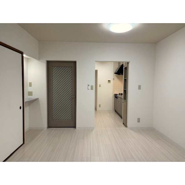 グランメール小嶋 内観