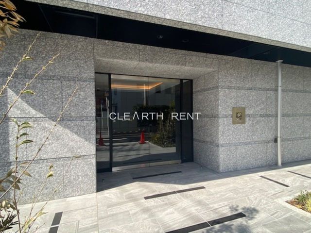 コンシェリア ＫＡＷＡＳＡＫＩ ＭＡＳＴＥＲ’Ｓ ＶＩＬＬＡ6階 ★重厚感のあるエントランス★