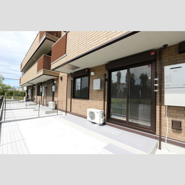 センシーロ柏の葉102号室 専用テラス