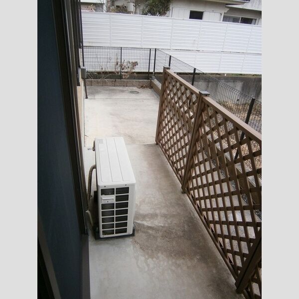 イーズフィールド　B101号室 専用庭