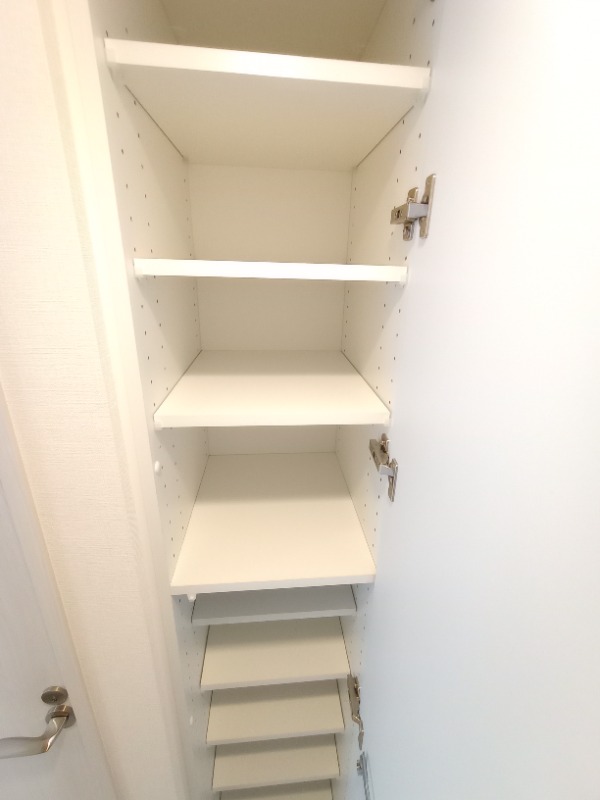 クレイシアIDZ三田5階 収納