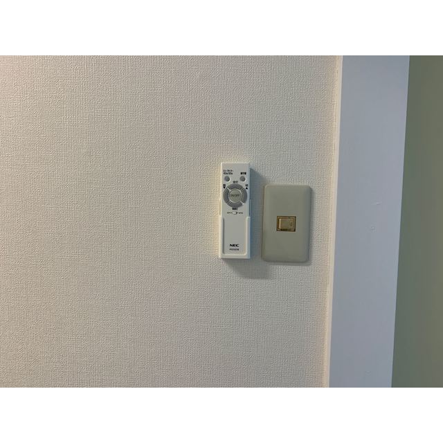 ホワイトバレー106号室 内観