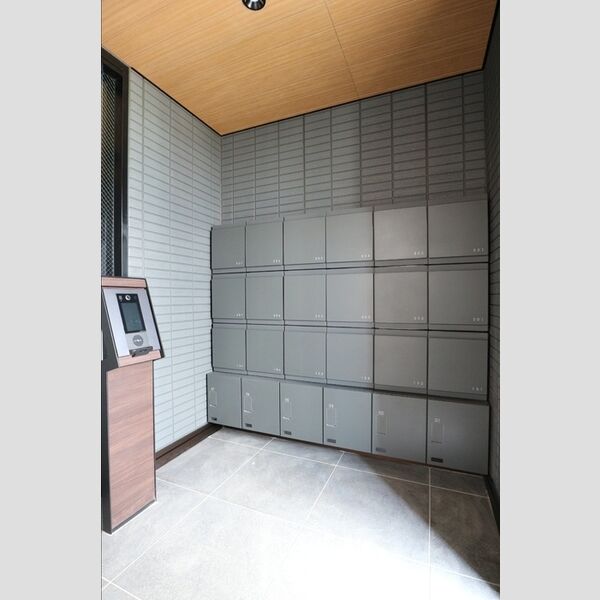 ローテ　ベルク 集合ポスト・宅配ボックス