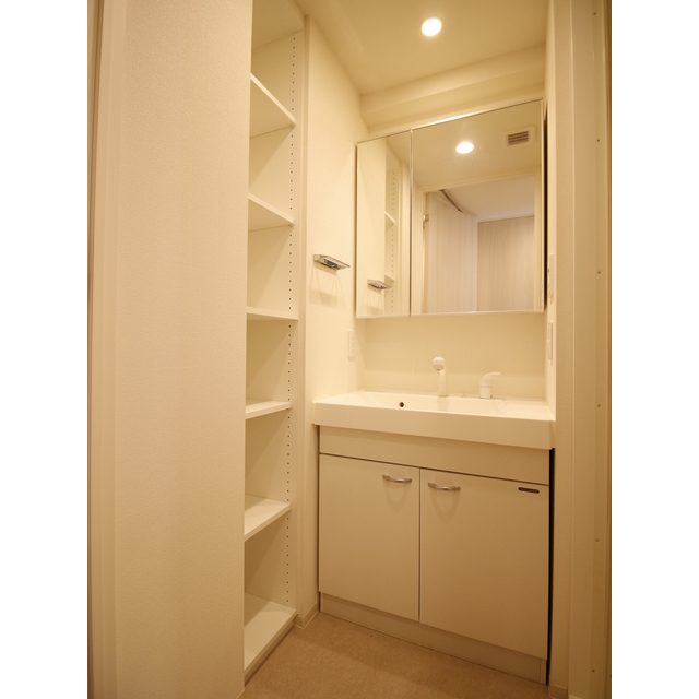 プレール・ドゥーク王子 内観