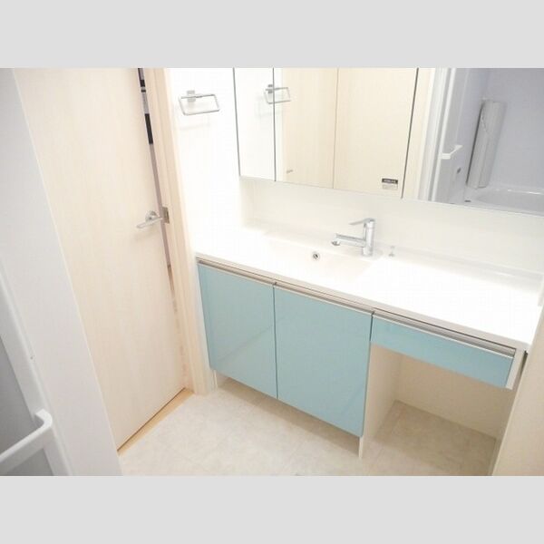 ベルエキップ102号室 洗髪洗面化粧台