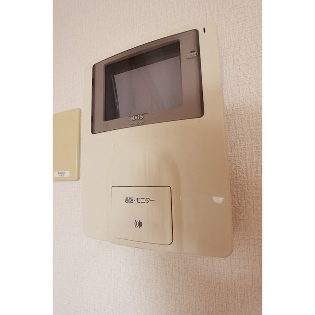 ブレクレール湘南606号室 TVモニター付きインターホン