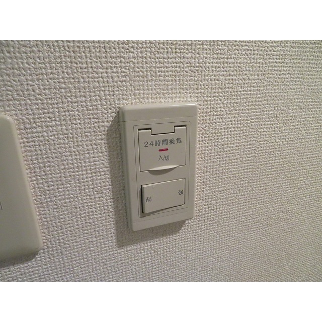 パルムドールハイム0302号室 24時間換気