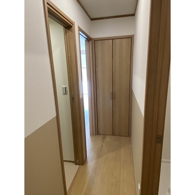 メゾン　リエール1階 内観