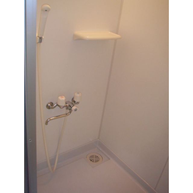 アイナハイム 内観