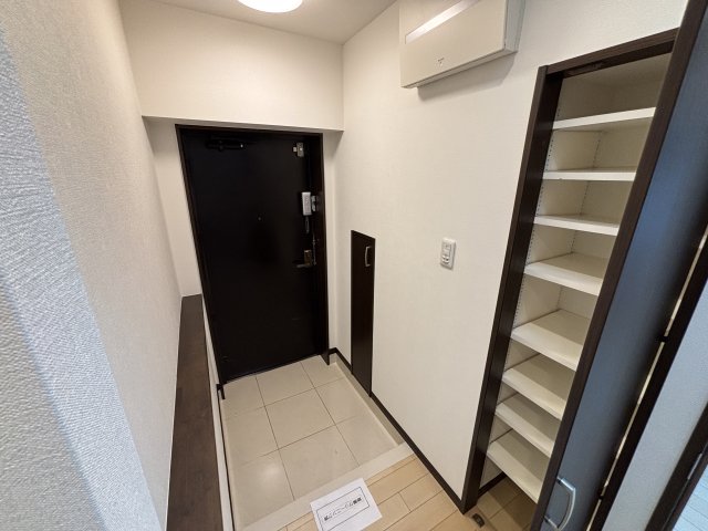 ロイヤルシティ西荻窪Ⅱ 玄関