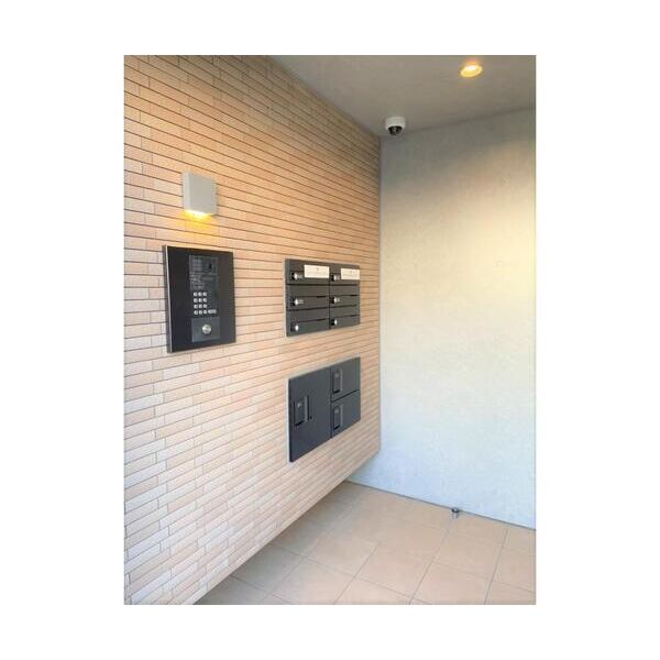 GH201号室 エントランス