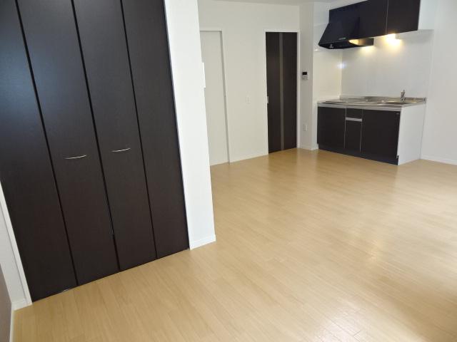 ブリーズパレス101号室 洋室