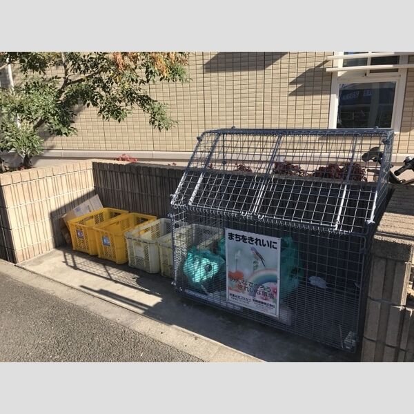 コモド・KⅡ 入居者専用ゴミ置き場