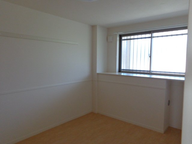 しろくま00205号室 洋室