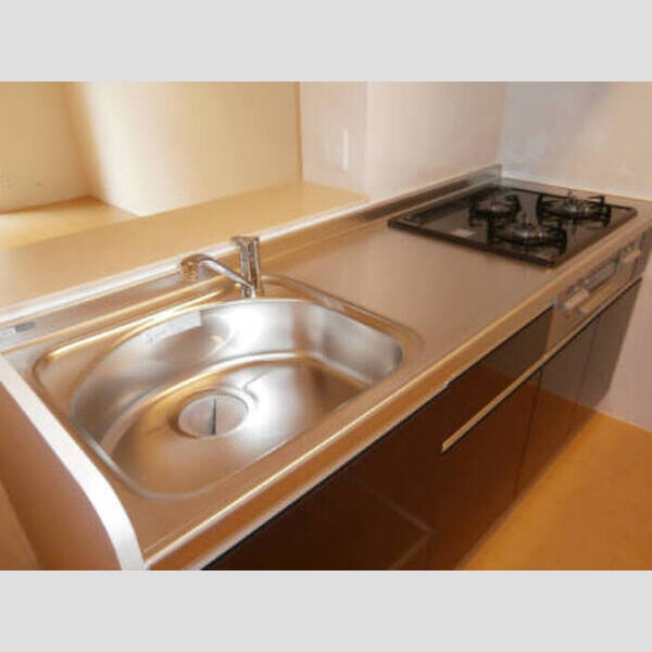 サークルレイ喜沢 ガス3口システムキッチン