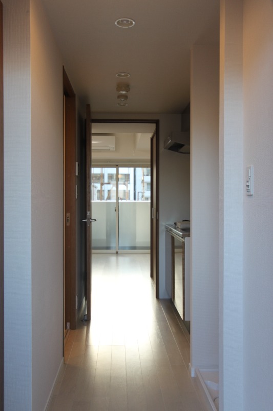 イアース横濱関内7階 内観