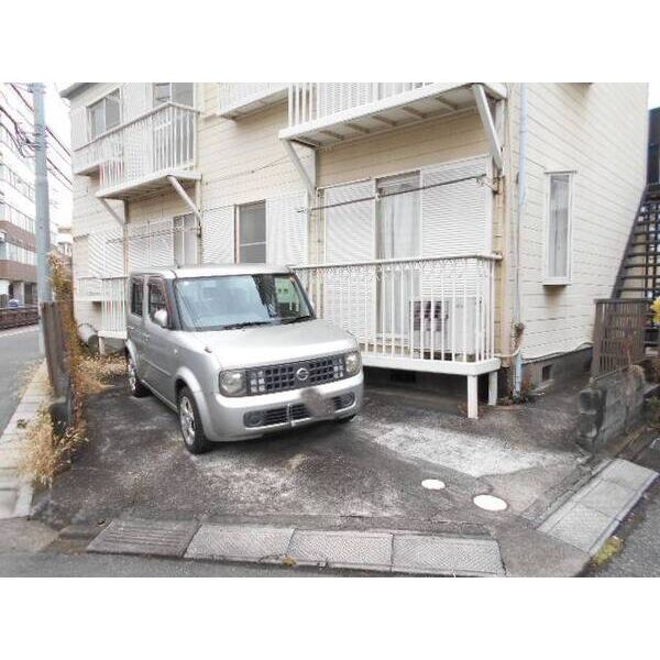 TKコーポラス0102号室 駐車場