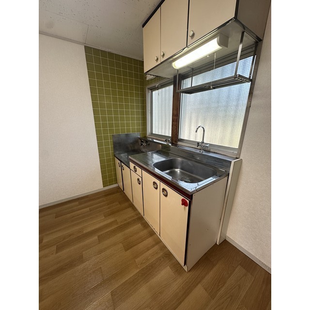 コーポ緑ヶ丘A棟203号室 キッチン