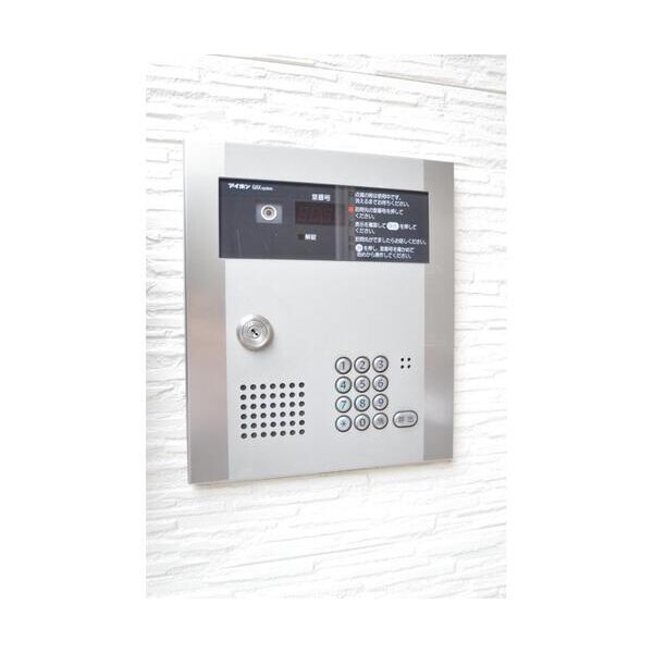 カーサメント幡ヶ谷202号室 エントランス