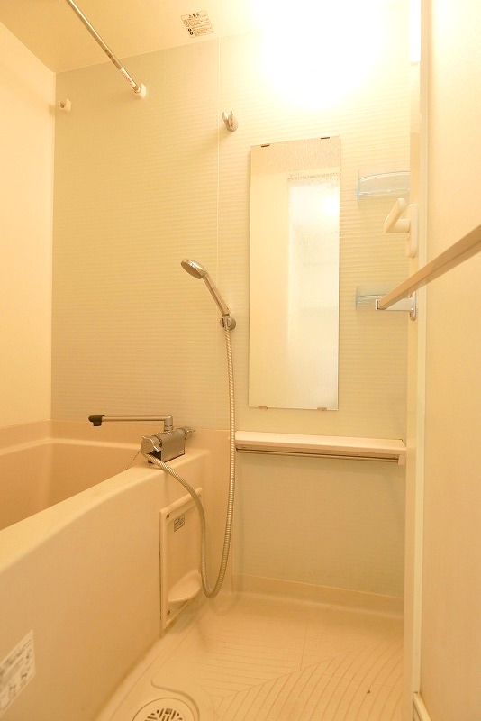 スパシエソリデ横浜鶴見 内観