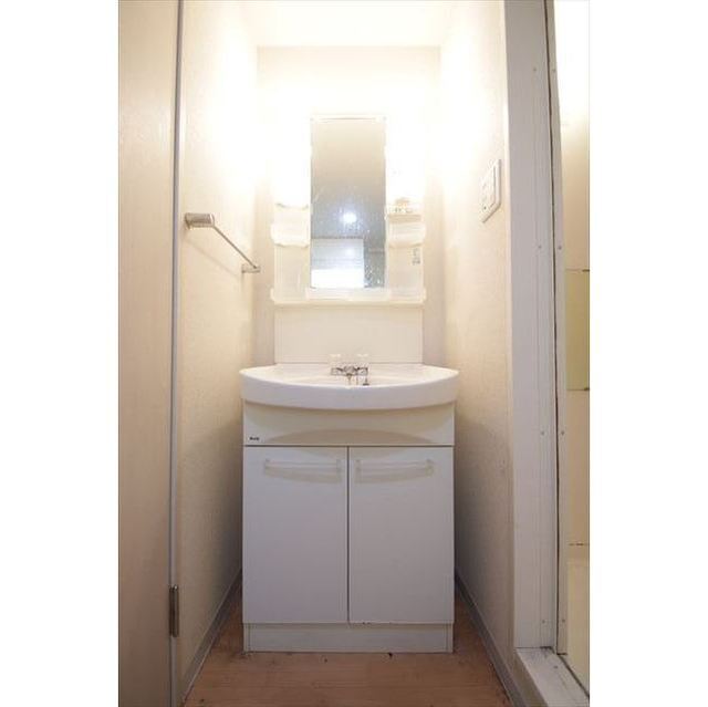 カスタリア新宿御苑Ⅱ0303号室 同建物別部屋の参考画像