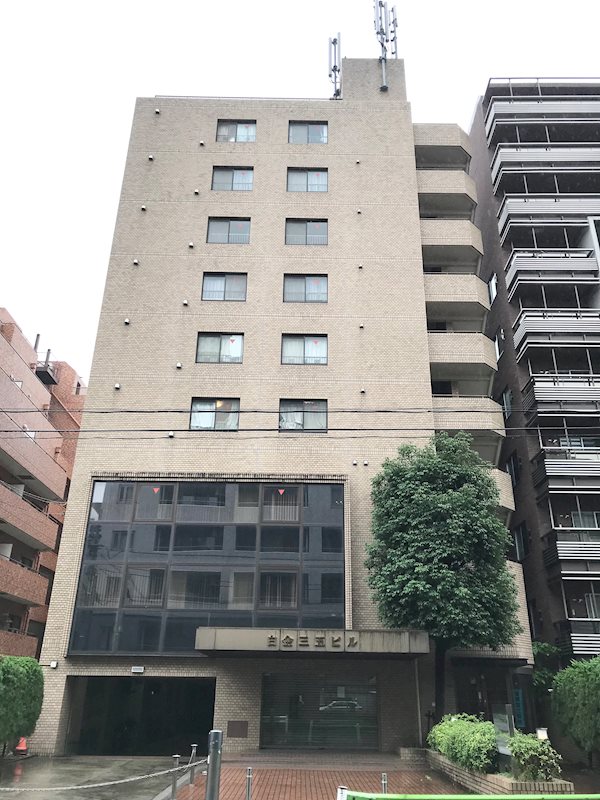 白金グレースマンション4階 外観