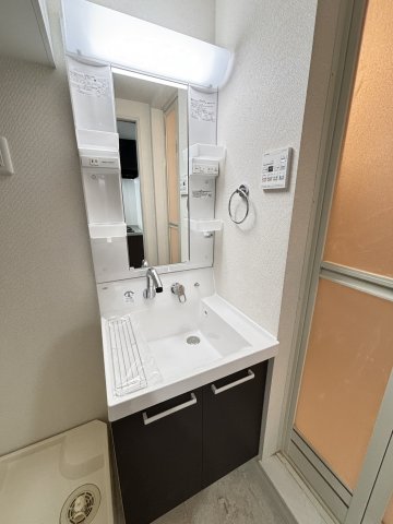 Ｇｒａｎｄ　ｂ’　ＣＡＳＡ山王0402号室 別部屋の同じタイプのお写真です。