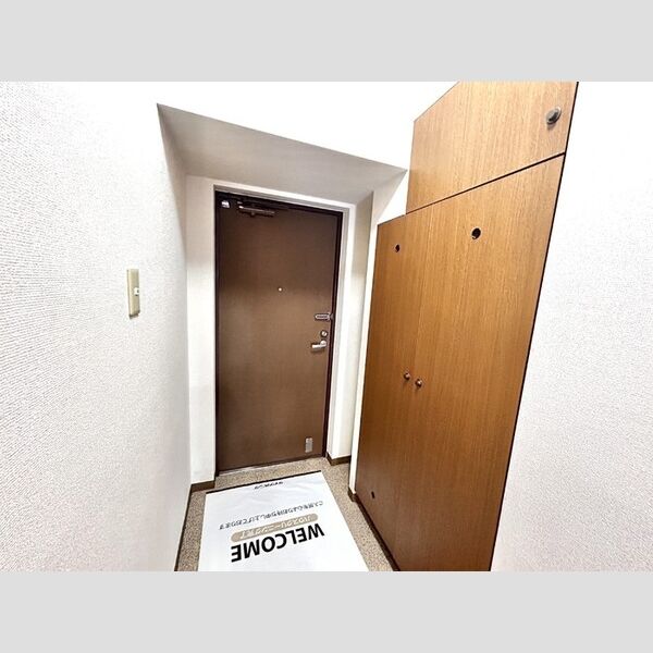 ソレイユ華 玄関