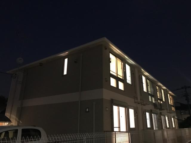 Ｂrowny Ｇreen　(ブラウニーグリーン) 外観写真（夜）